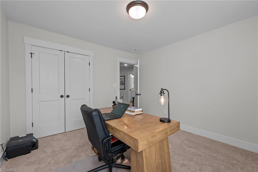 1103 Summerhouse Way