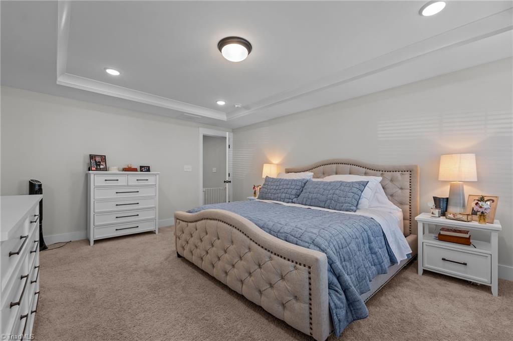 1103 Summerhouse Way