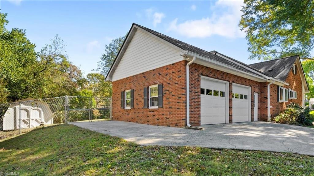 801 Gretchen Lane