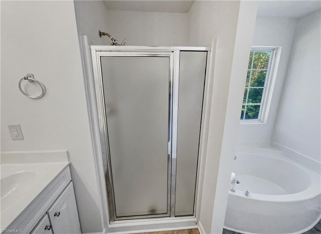 3100 Glen Laurel Lane, Winston-Salem