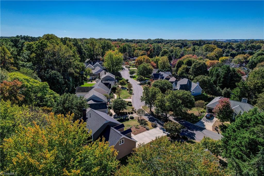 16 Brookglen Drive, Greensboro