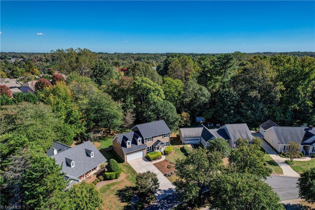 16 Brookglen Drive, Greensboro