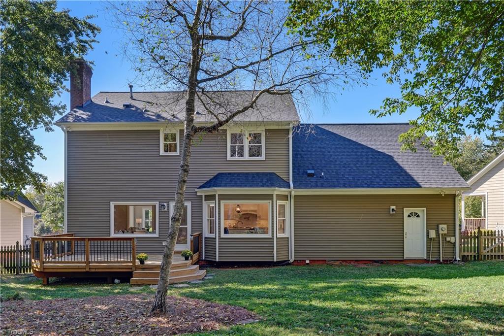 16 Brookglen Drive, Greensboro