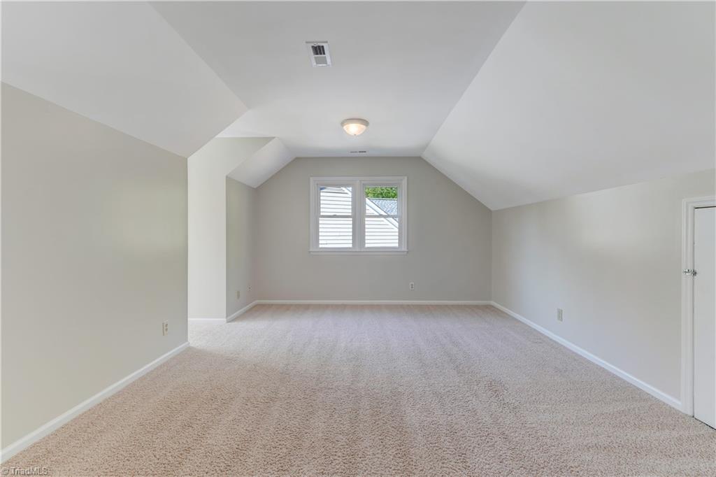 16 Brookglen Drive, Greensboro