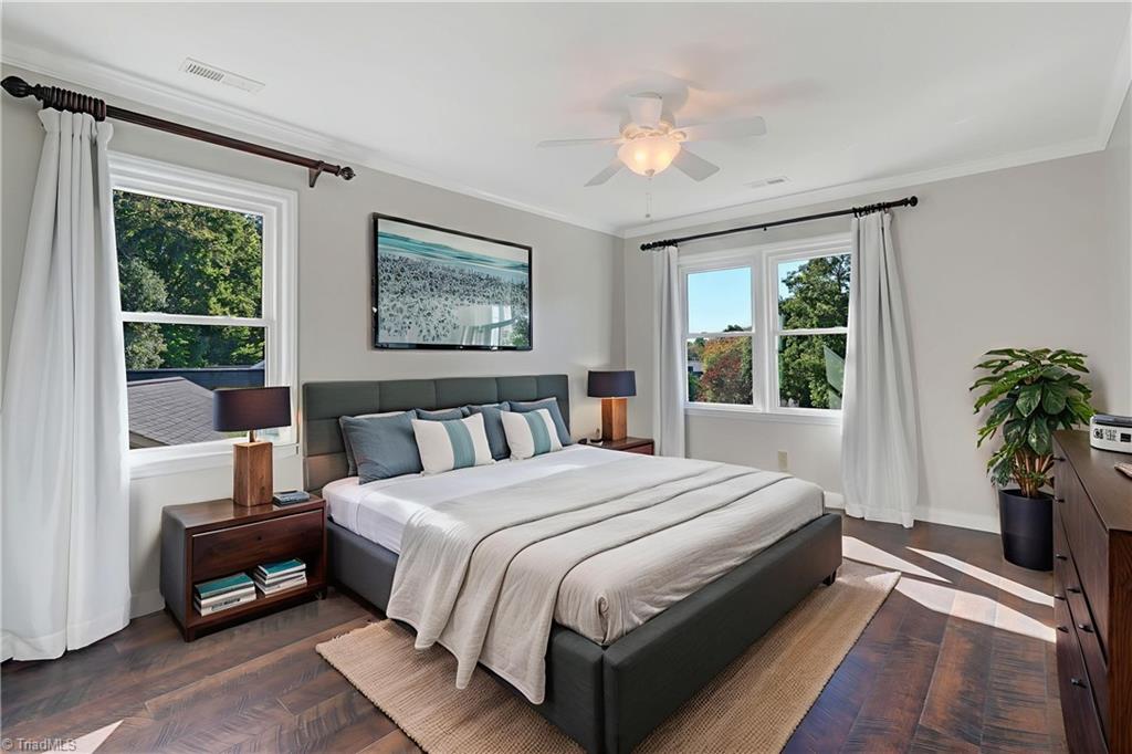 16 Brookglen Drive, Greensboro