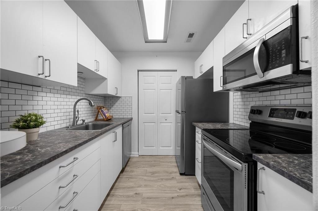 5306 McConnell Drive, Kernersville