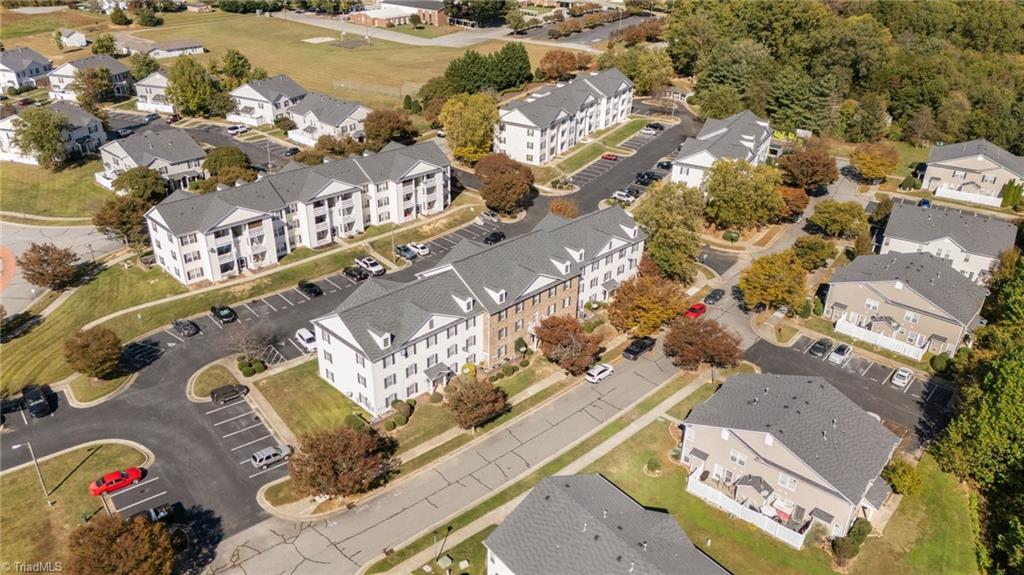 5306 McConnell Drive, Kernersville