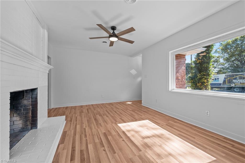 2906 Spring Garden Street, Greensboro