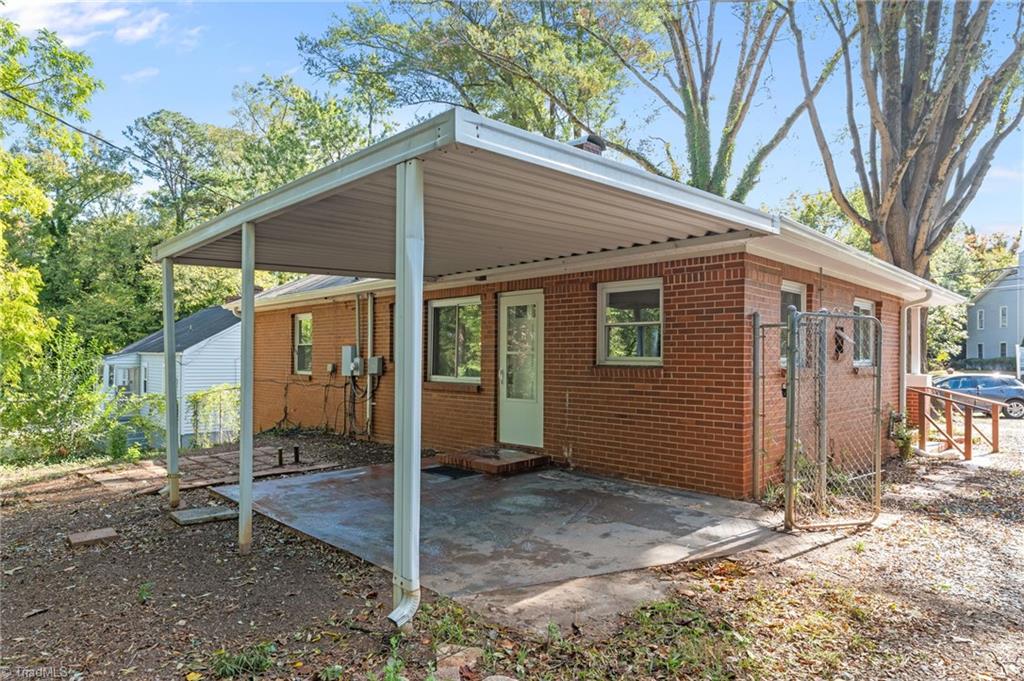 2906 Spring Garden Street, Greensboro