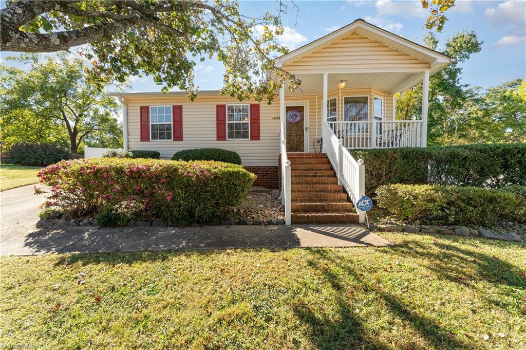 1640 Hill Court, Winston-Salem
