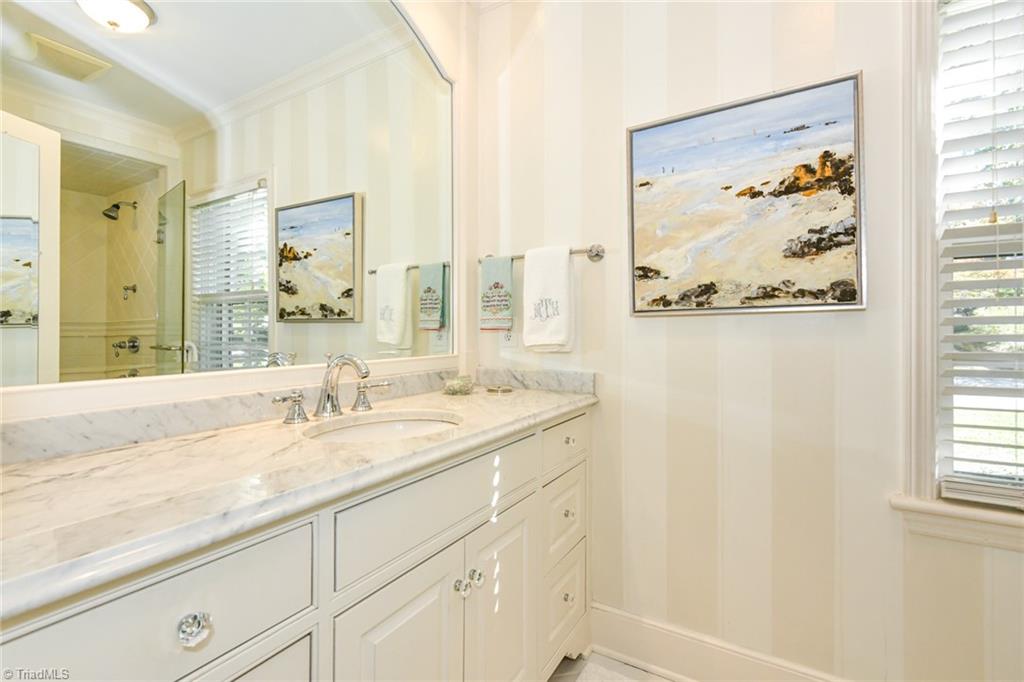 223 Avondale Drive, Greensboro