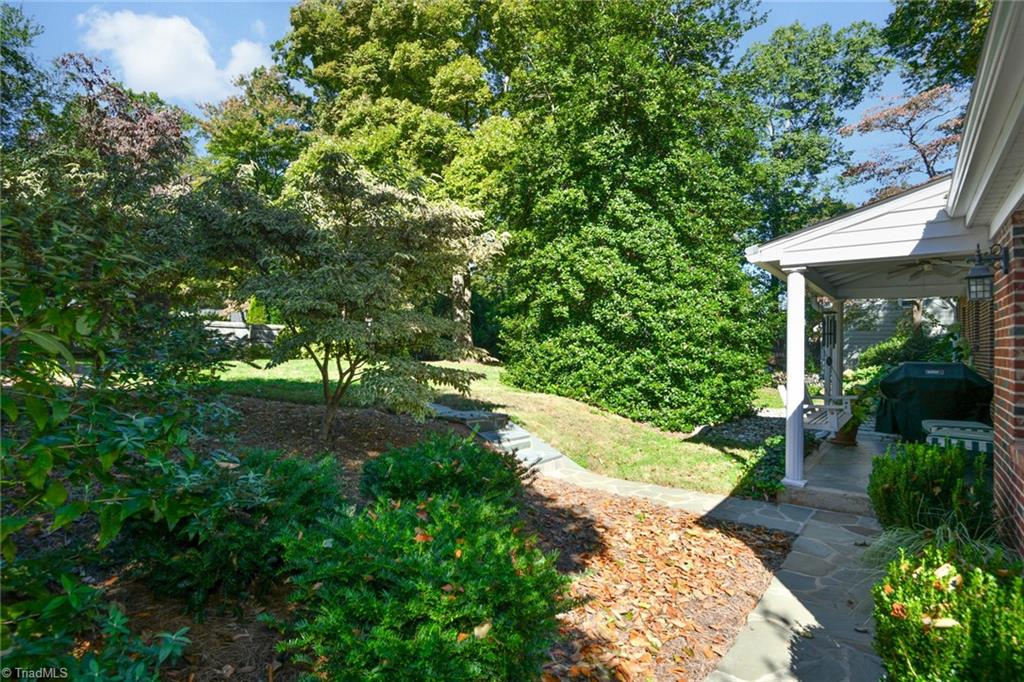 223 Avondale Drive, Greensboro