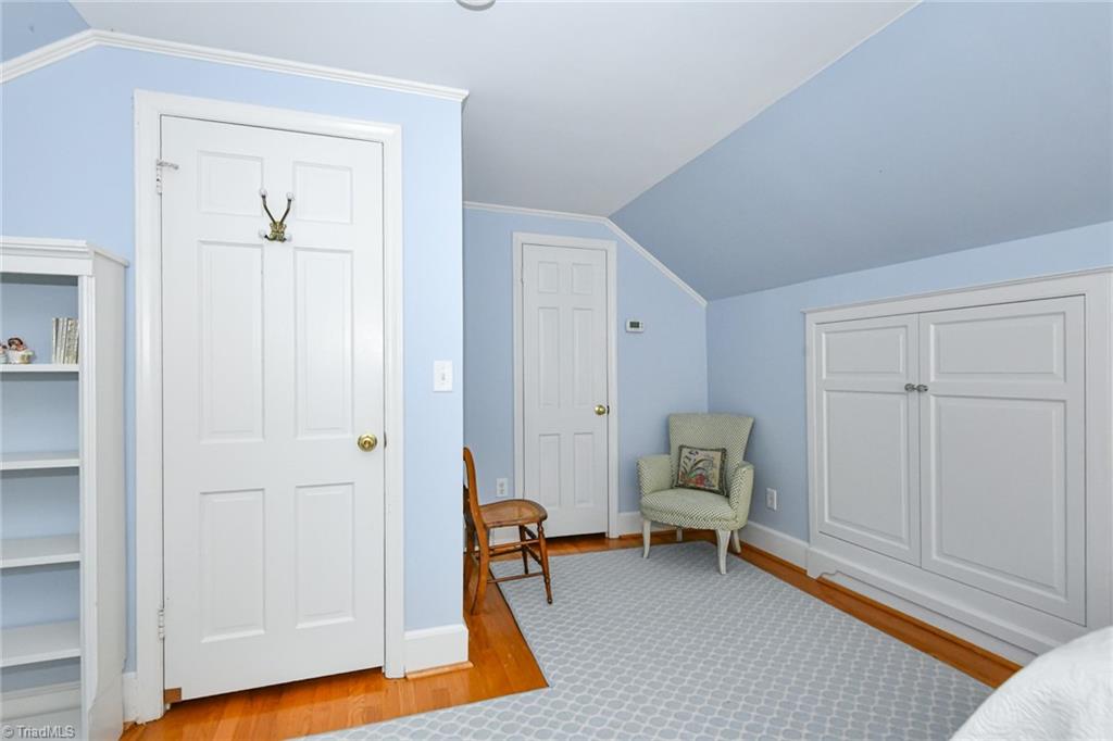 223 Avondale Drive, Greensboro