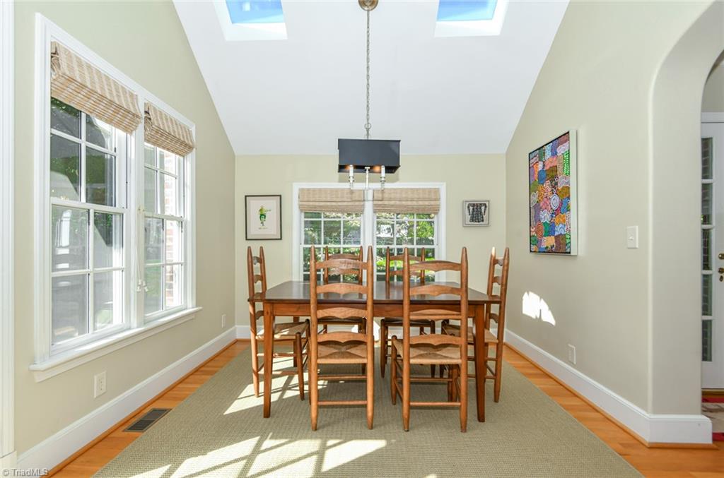 223 Avondale Drive, Greensboro