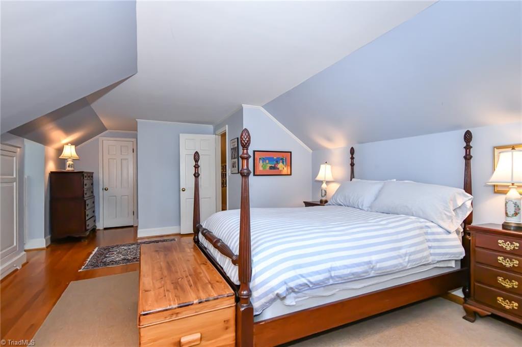 223 Avondale Drive, Greensboro