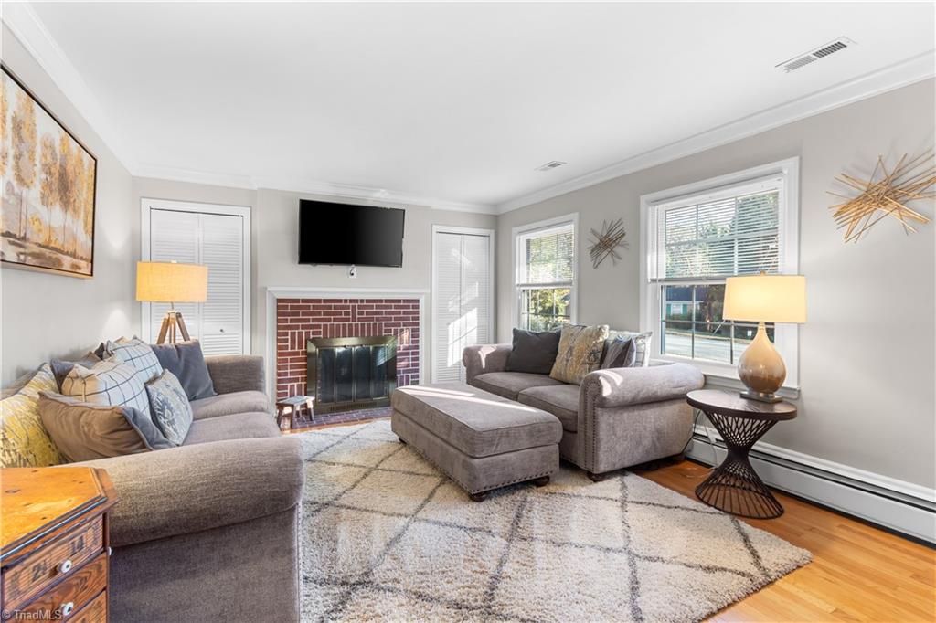 2464 Ardmore Manor, Winston-Salem