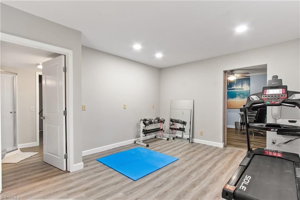 2464 Ardmore Manor, Winston-Salem