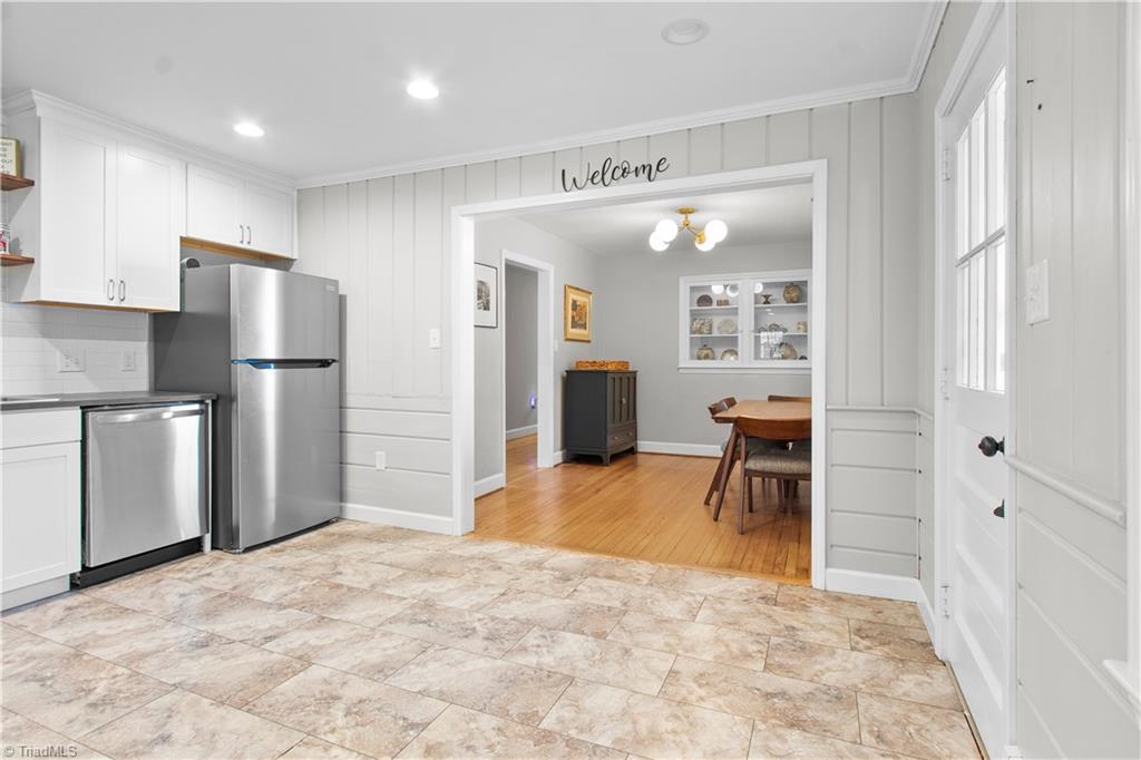 2464 Ardmore Manor, Winston-Salem