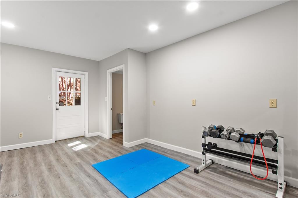 2464 Ardmore Manor, Winston-Salem