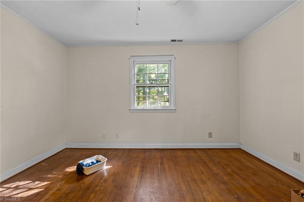 6203 Roblyn Road, Greensboro