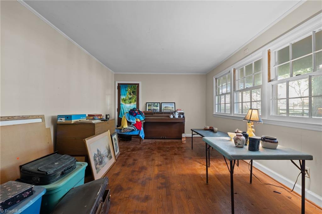 6203 Roblyn Road, Greensboro