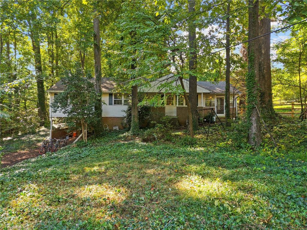6203 Roblyn Road, Greensboro