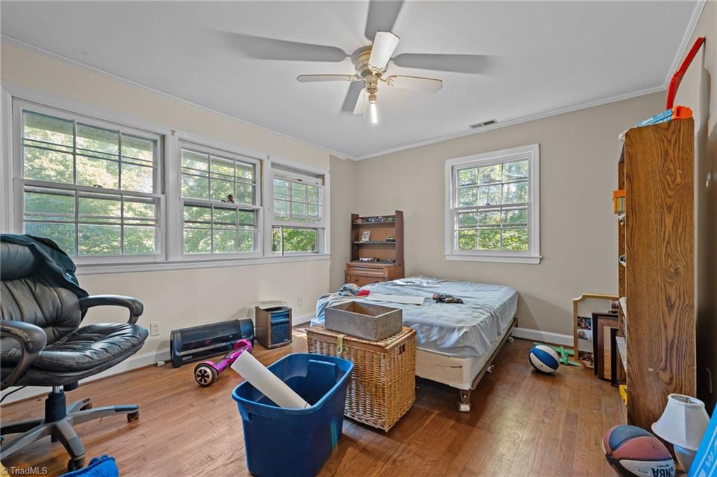 6203 Roblyn Road, Greensboro