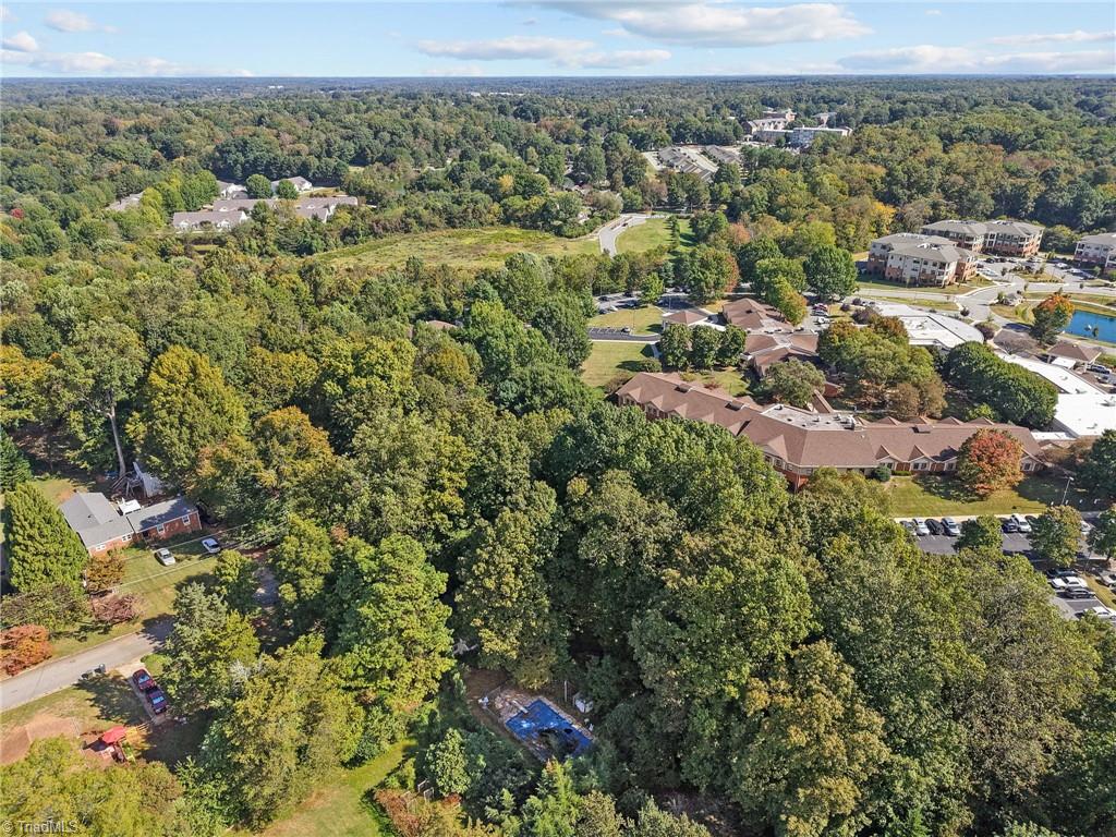 6203 Roblyn Road, Greensboro