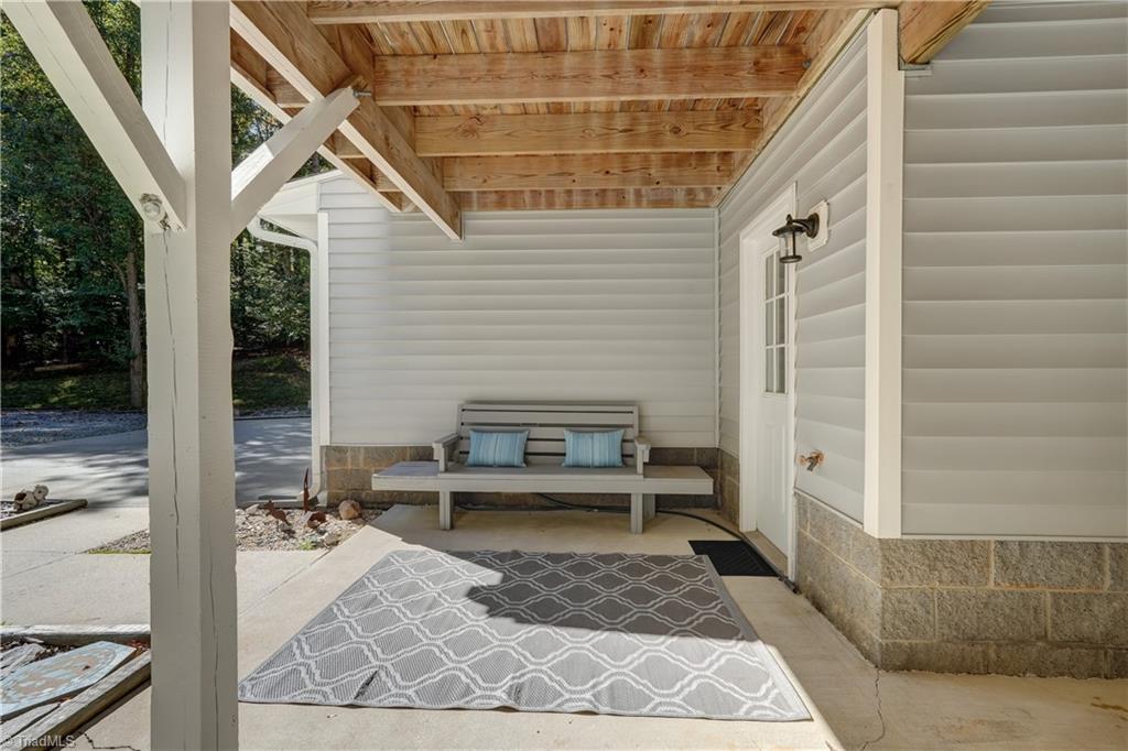 3000 High Meadows Court