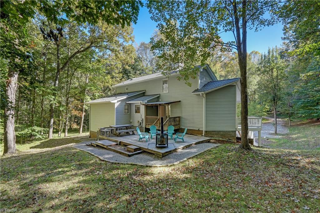 3000 High Meadows Court