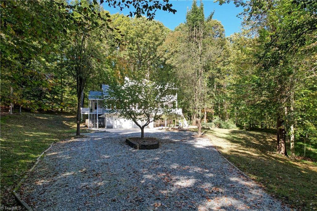 3000 High Meadows Court