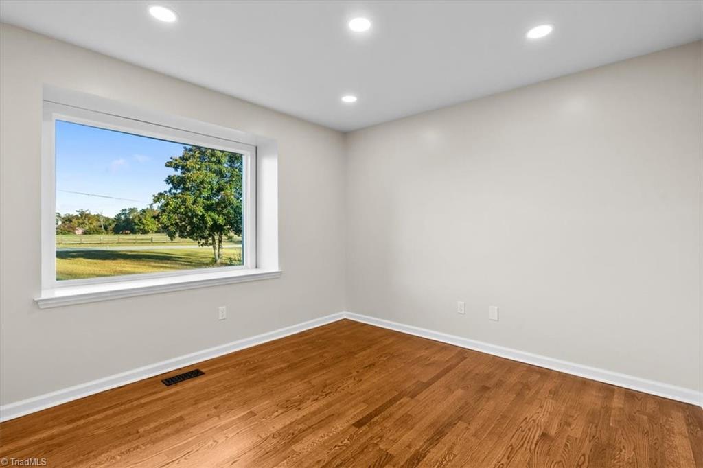 5625 Davis Mill Road