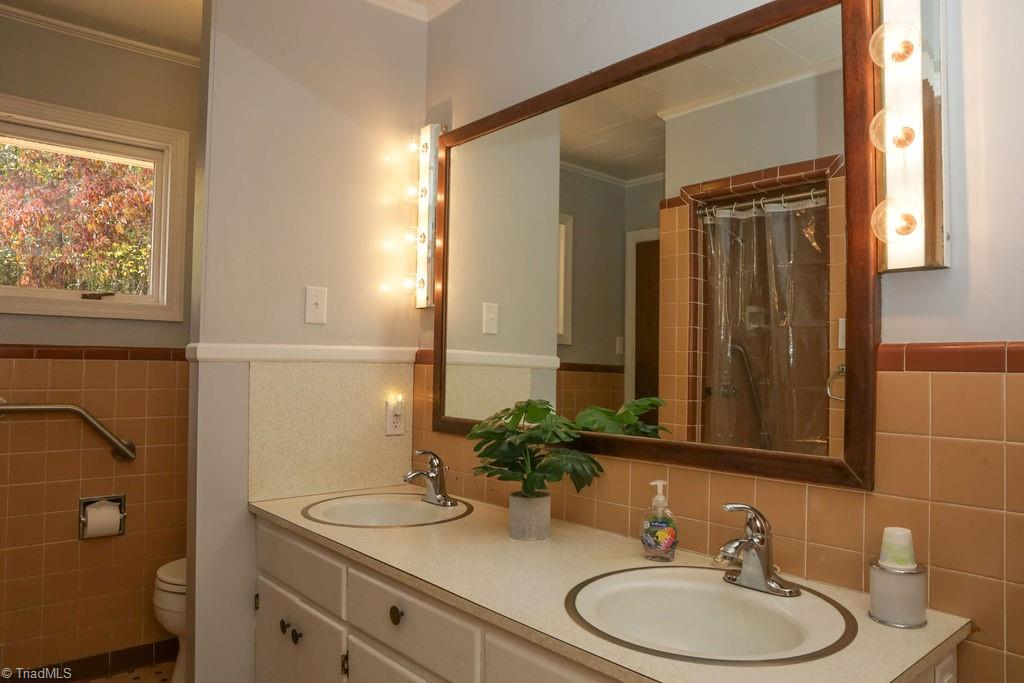 731 Mineral Springs Road