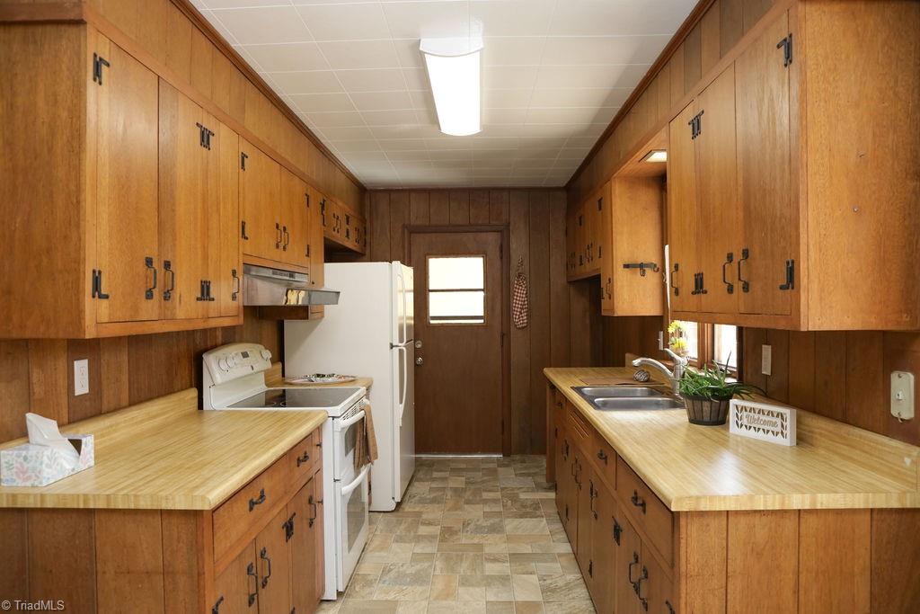 731 Mineral Springs Road