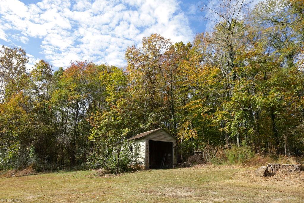 731 Mineral Springs Road