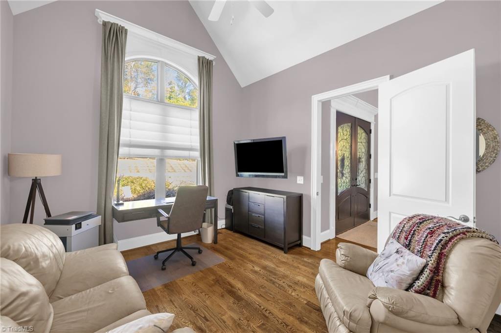 7497 Shadow Creek Drive, Summerfield