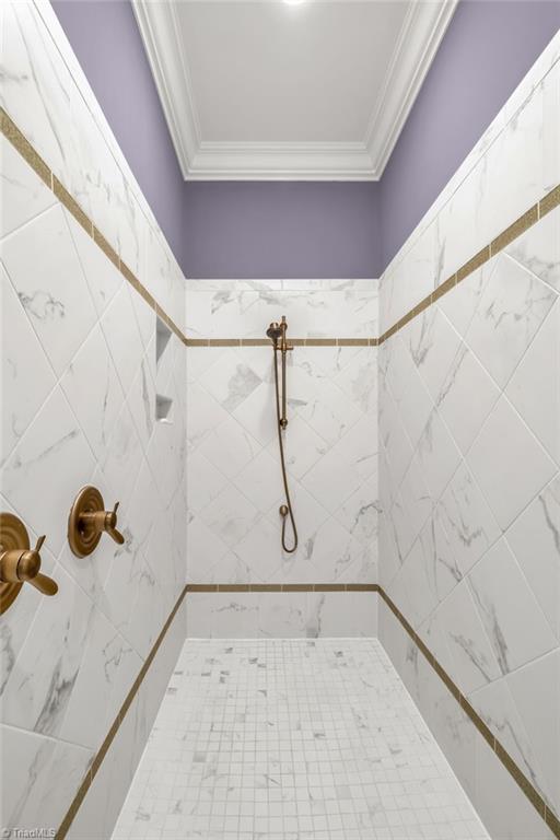 7497 Shadow Creek Drive, Summerfield