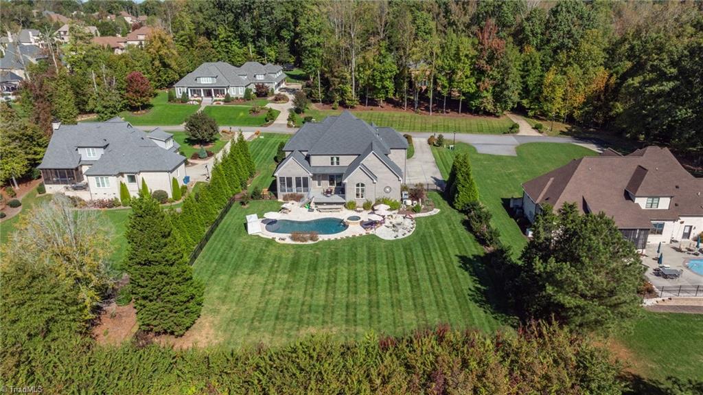 7497 Shadow Creek Drive, Summerfield