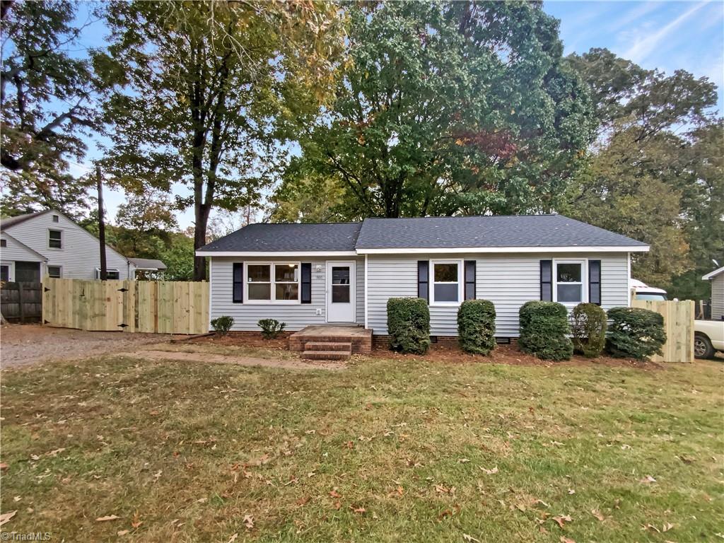 1806 Glenside Drive