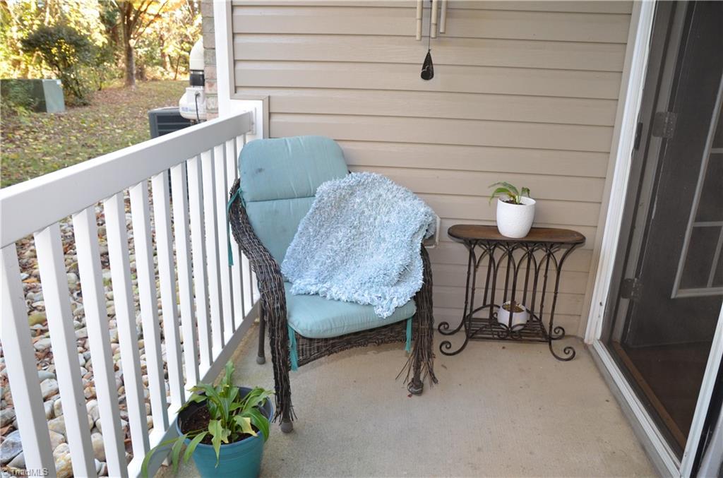 7104 Friendly Avenue # 105