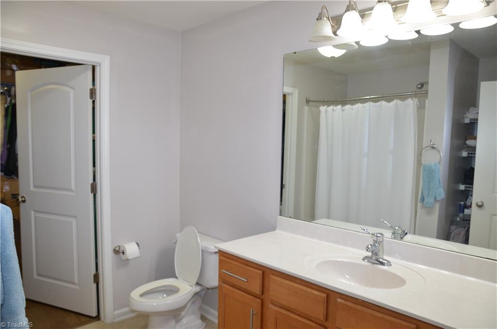 7104 Friendly Avenue # 105