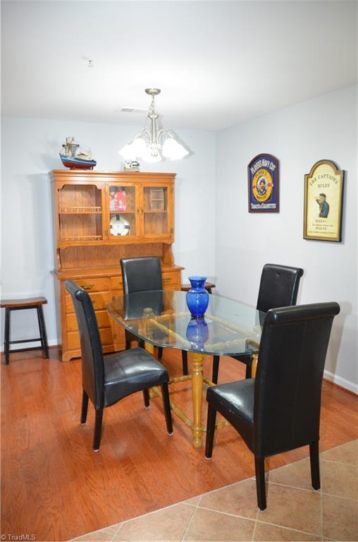 7104 Friendly Avenue # 105