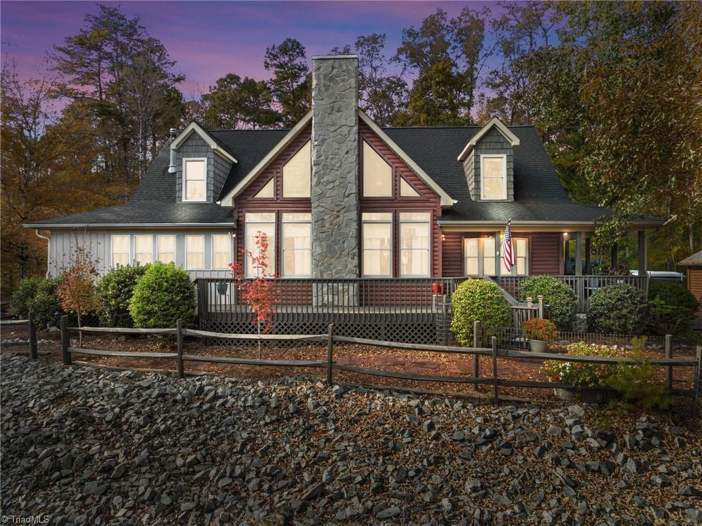 590 Walker Boulevard