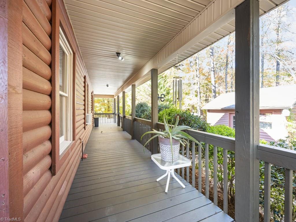 590 Walker Boulevard