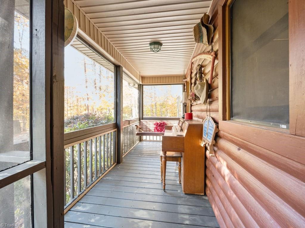 590 Walker Boulevard