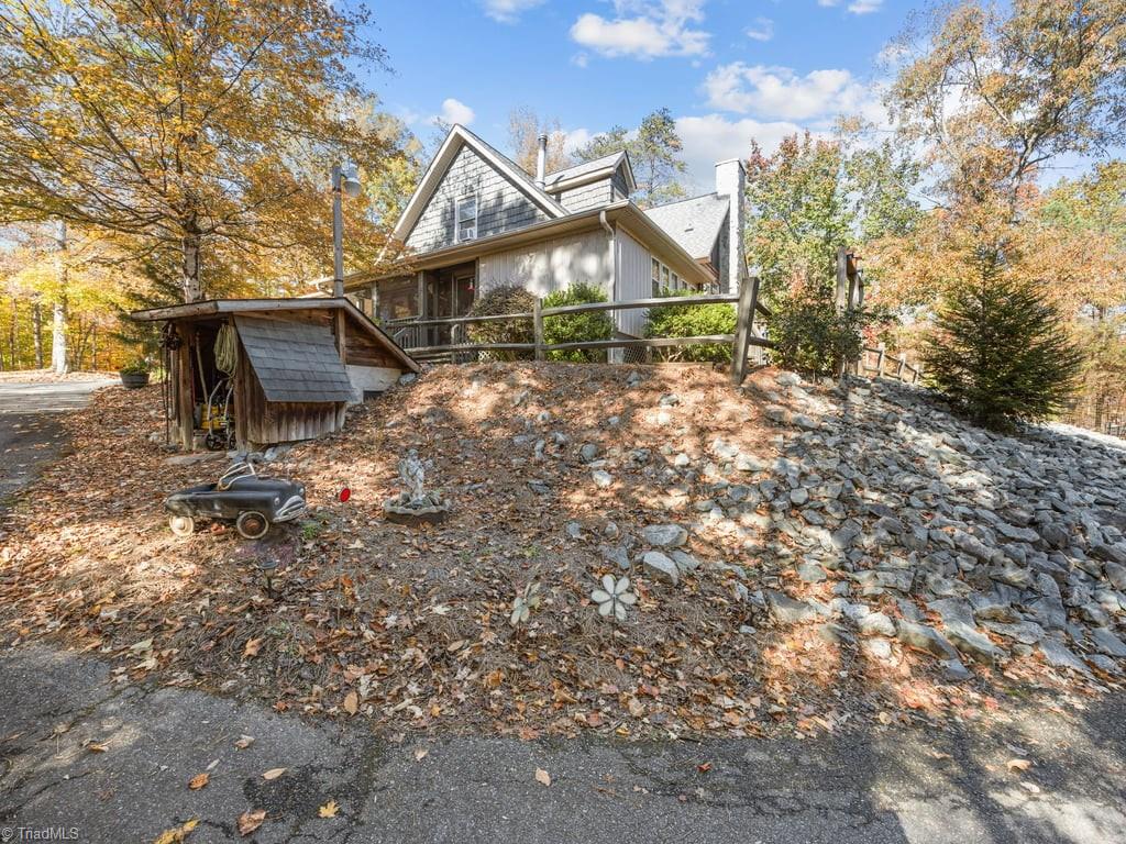 590 Walker Boulevard