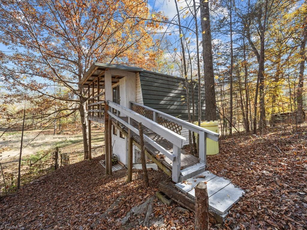 590 Walker Boulevard