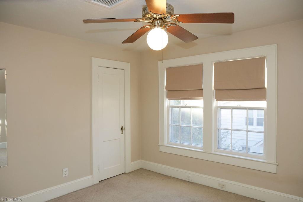 1805 W Friendly Avenue