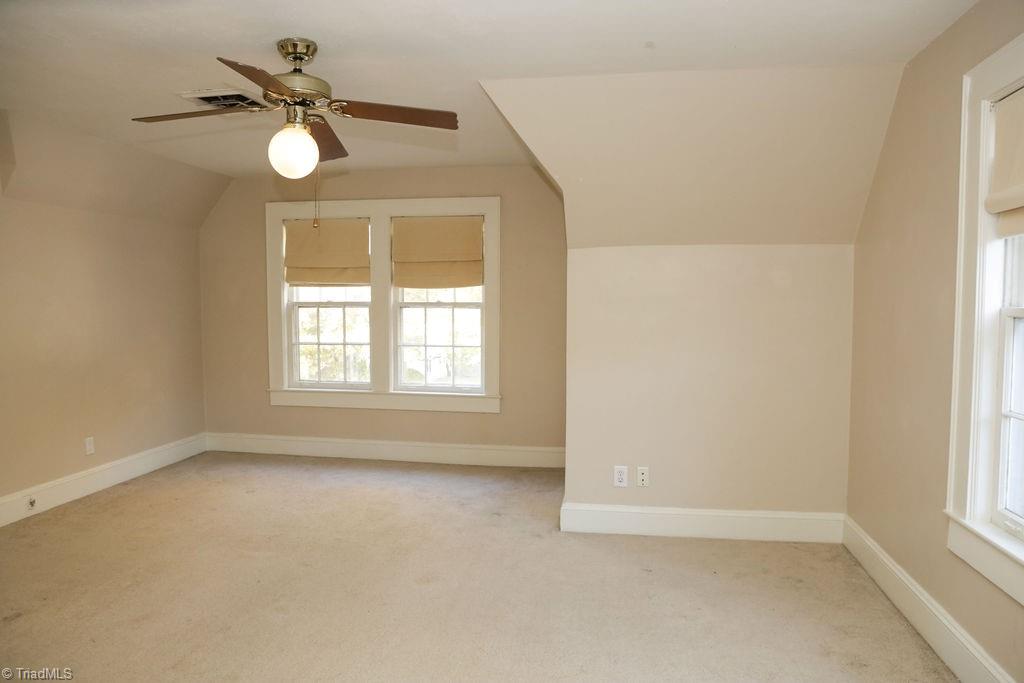 1805 W Friendly Avenue