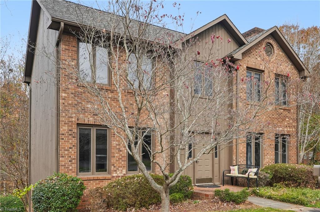113 Briar Ridge Circle, Winston-Salem